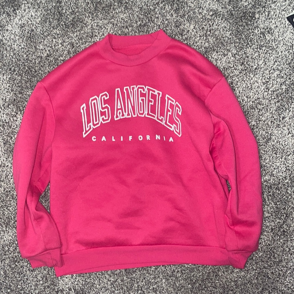 Los Angeles-California. Hot pink. Crewneck